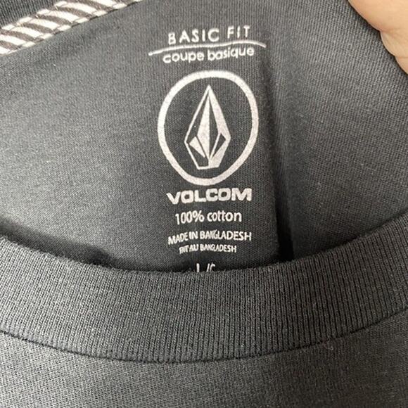 Volcom “volcomstone” black short sleeve boxer t-shirt. Size large - Picture 7 of 10